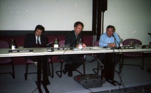 En el curso de verano sobre OVNIs en la Complutense entre Benitez y Daniken