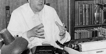 El médico guiense Francisco Padrón León detallando su avistamiento.